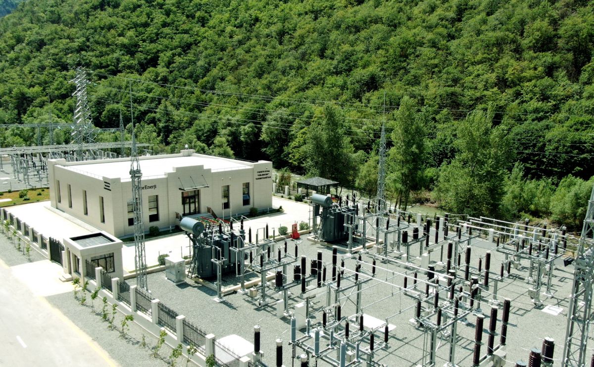 ナヴァヒ・エネルギーハブおよび高電圧送電網の拡張