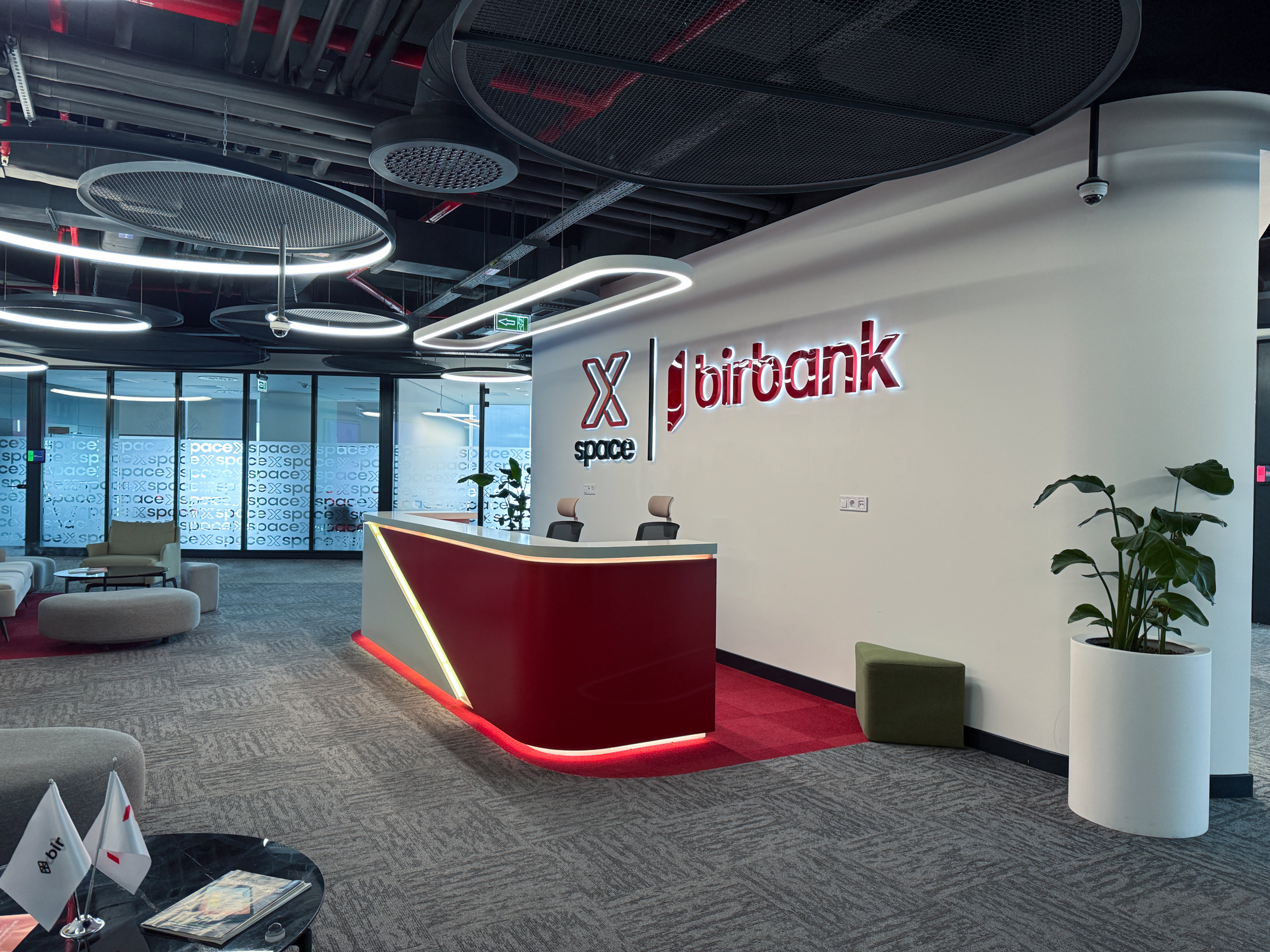 Kapital Bank本社